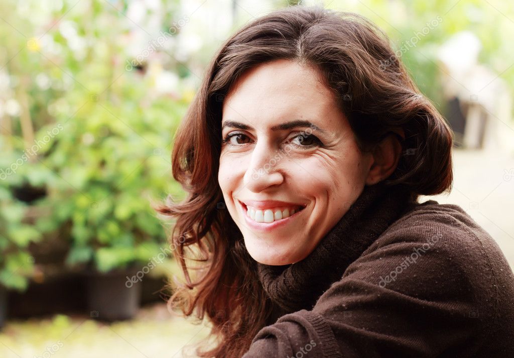 <em>Angela Pereira</em>