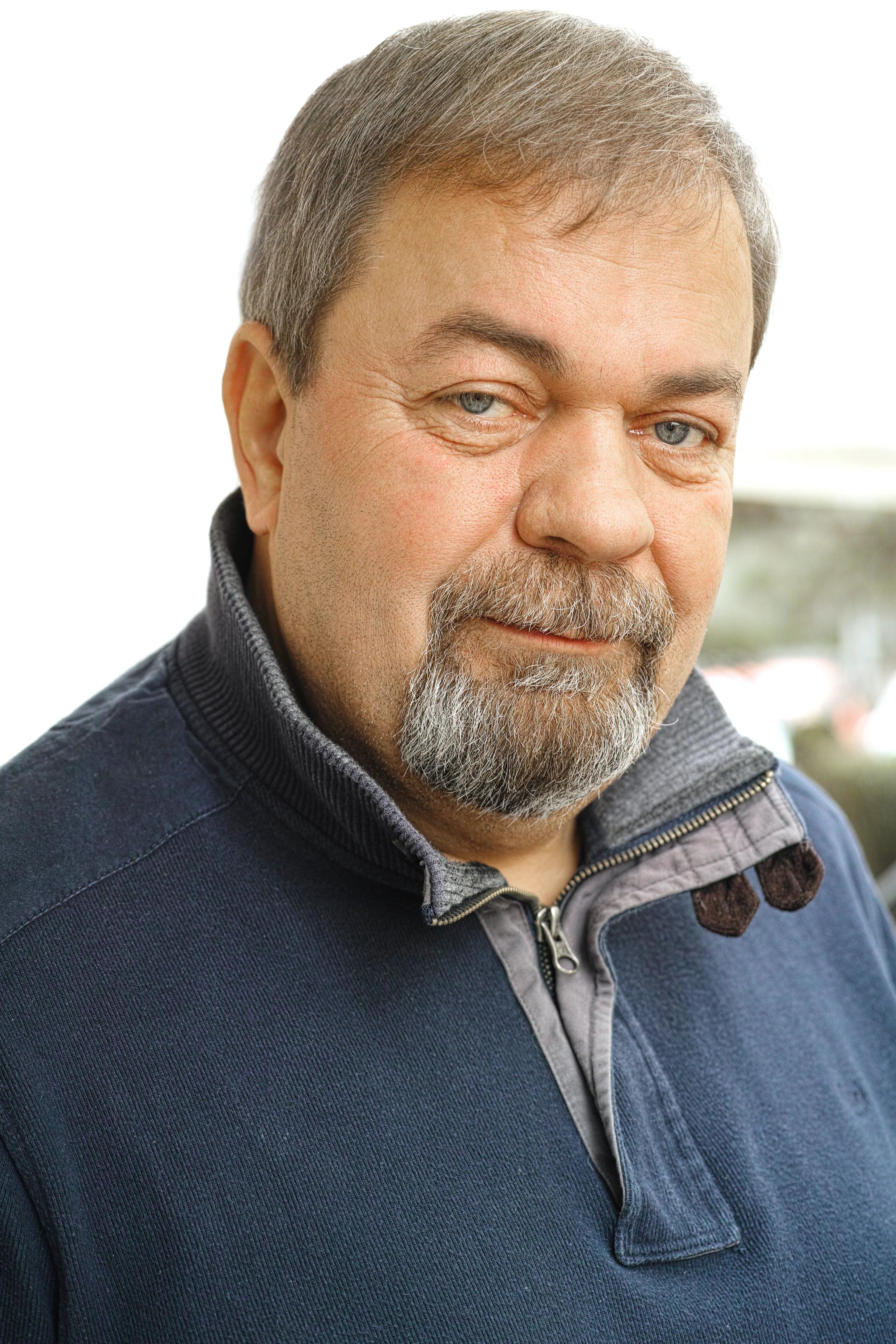 <em>Oscar Pereira</em>